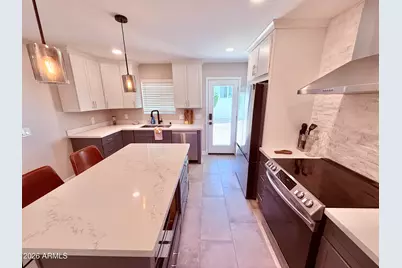 2645 E Vista Drive, Phoenix, AZ 85032 - Photo 7