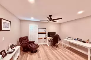 2645 E Vista Dr, Phoenix, AZ 85032 - Photo 15