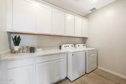 40065 W Wolf Drive, Maricopa, AZ 85138 - Photo 23