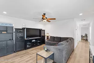 2060 N Center St, Mesa, AZ 85201 - Photo 21