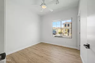 5207 W Paradise Dr, Glendale, AZ 85304 - Photo 25