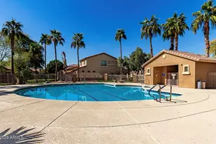5207 W Paradise Dr, Glendale, AZ 85304 - Photo 35