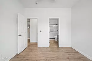 5207 W Paradise Dr, Glendale, AZ 85304 - Photo 15