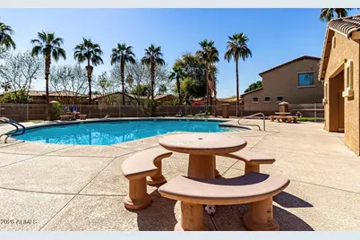 5207 W Paradise Drive, Glendale, AZ 85304 - Photo 41