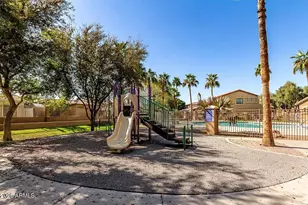 5207 W Paradise Dr, Glendale, AZ 85304 - Photo 39