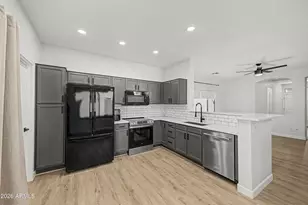 5207 W Paradise Dr, Glendale, AZ 85304 - Photo 3