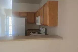 206 E Lawrence Blvd, Avondale, AZ 85323 - Photo 3