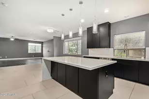 23111 N 40th Way, Phoenix, AZ 85050 - Photo 13