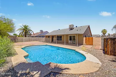 9021 W Hatcher Road, Peoria, AZ 85345 - Photo 29