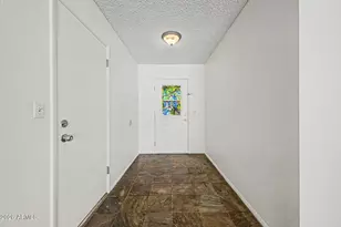 9021 W Hatcher Rd, Peoria, AZ 85345 - Photo 7