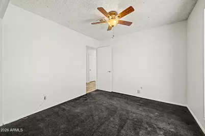 9021 W Hatcher Road, Peoria, AZ 85345 - Photo 23