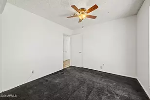 9021 W Hatcher Rd, Peoria, AZ 85345 - Photo 23