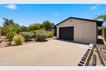 18 E Garfield Street, Tempe, AZ 85288 - Photo 35