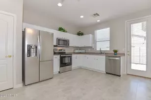 34718 N 25th Ln, Phoenix, AZ 85086 - Photo 9