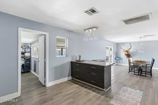 8137 E Indian School Rd, Scottsdale, AZ 85251 - Photo 27