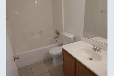 2692 S Yavapai Road #Apt 3, Apache Junction, AZ 85119 - Photo 7