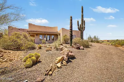 407 E Honda Bow Road, Phoenix, AZ 85086 - Photo 1