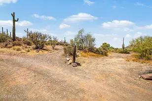 407 E Honda Bow Rd, Phoenix, AZ 85086 - Photo 3