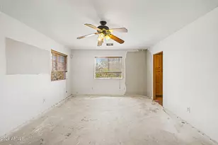 407 E Honda Bow Rd, Phoenix, AZ 85086 - Photo 15