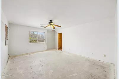 407 E Honda Bow Road, Phoenix, AZ 85086 - Photo 13