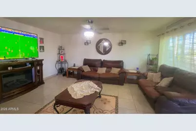 7810 N 37th Avenue, Phoenix, AZ 85051 - Photo 9