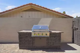 2515 S Palm Dr, Tempe, AZ 85282 - Photo 7