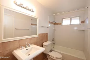 1910 E Manhatton Dr, Tempe, AZ 85282 - Photo 11