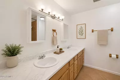 7 S Catalina Street, Gilbert, AZ 85233 - Photo 11