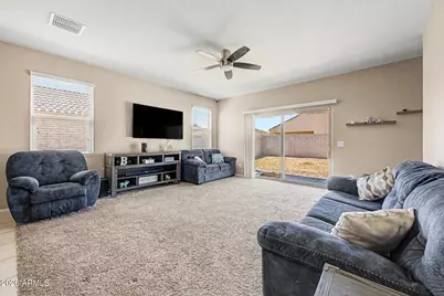 11184 E Sunflower Court, Florence, AZ 85132 - Photo 9