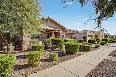 10561 E Pivitol Avenue, Mesa, AZ 85212 - Photo 5