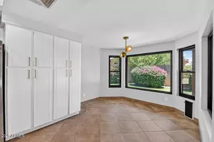 5735 E Campo Bello Dr, Scottsdale, AZ 85254 - Photo 17