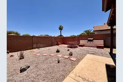 14957 W Bottle Tree Avenue, Surprise, AZ 85374 - Photo 13