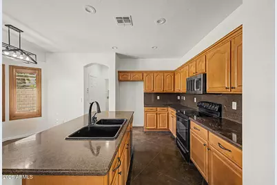 21476 N Denton Drive, Maricopa, AZ 85138 - Photo 13