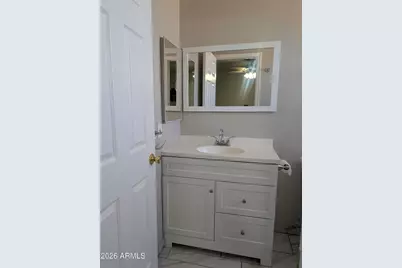 820 W University Drive #19, Tempe, AZ 85281 - Photo 5