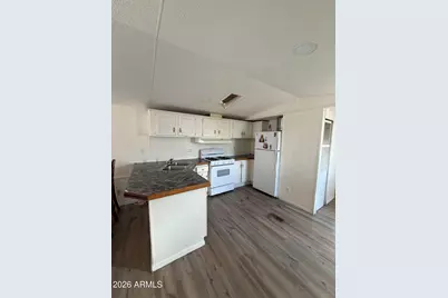 303 E South Mountain Avenue #49, Phoenix, AZ 85042 - Photo 13