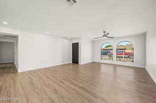 6014 S Dorsey Ln, Tempe, AZ 85283 - Photo 9