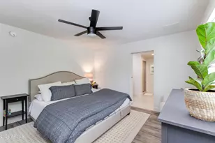 7836 E Cypress St, Scottsdale, AZ 85257 - Photo 25