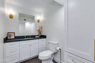 7836 E Cypress St, Scottsdale, AZ 85257 - Photo 23