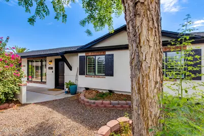 7836 E Cypress Street, Scottsdale, AZ 85257 - Photo 3