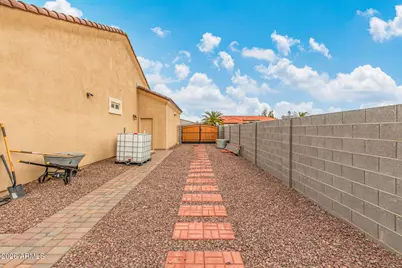 14690 S Brook Hollow Road, Arizona City, AZ 85123 - Photo 25