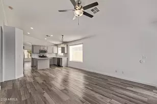 1077 W Laurel Ave, Gilbert, AZ 85233 - Photo 5