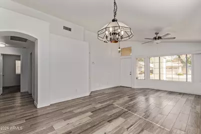 1077 W Laurel Avenue, Gilbert, AZ 85233 - Photo 3