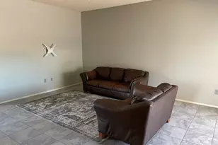 10141 W Campana Dr, Sun City, AZ 85351 - Photo 7