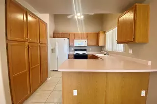14562 W Moccasin Trail, Surprise, AZ 85374 - Photo 7
