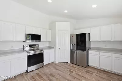 11261 E Renfield Avenue, Mesa, AZ 85212 - Photo 7