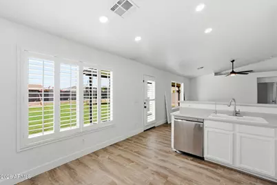 11261 E Renfield Avenue, Mesa, AZ 85212 - Photo 3