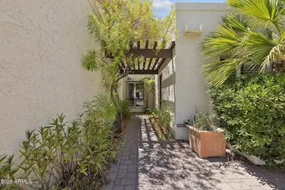 4717 E Winston Drive, Phoenix, AZ 85044 - Photo 3