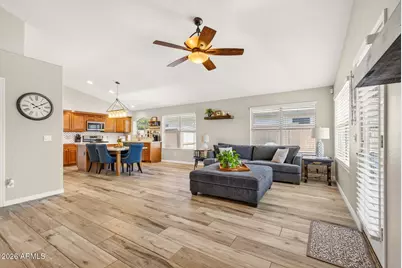 6491 W Wahalla Lane, Glendale, AZ 85308 - Photo 13