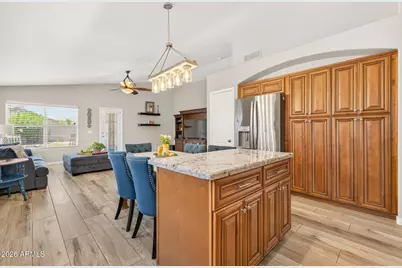 6491 W Wahalla Lane, Glendale, AZ 85308 - Photo 11