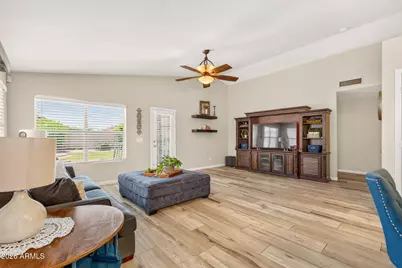 6491 W Wahalla Lane, Glendale, AZ 85308 - Photo 15